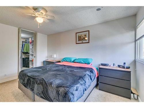 108-15403 Deer Run Drive Se, Calgary, AB - Indoor Photo Showing Bedroom