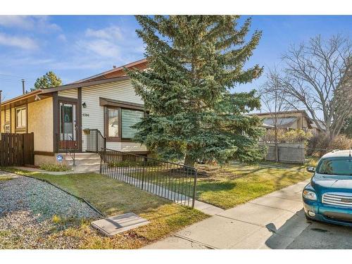 4304 58 Street Ne, Calgary, AB - Outdoor