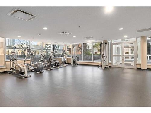 2502-1320 1 Street Se, Calgary, AB - Indoor Photo Showing Gym Room