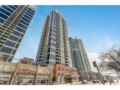 2502-1320 1 Street Se, Calgary, AB - Outdoor With Balcony With Facade