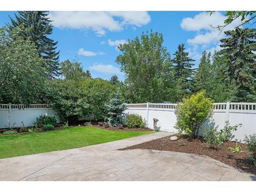 116 Malibou Road Sw, Calgary, AB - Outdoor