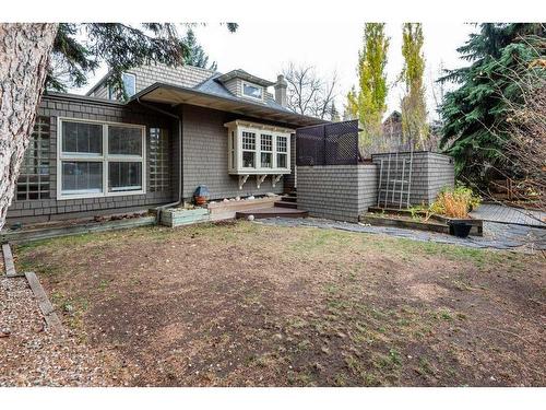 3012 7 Street Sw, Calgary, AB - Outdoor