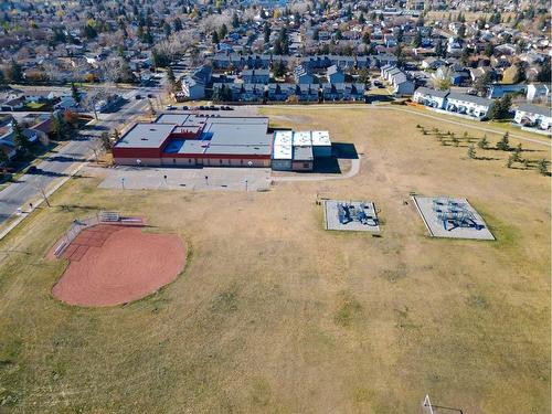 4327 58 Street Ne, Calgary, AB - Outdoor With View