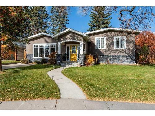 6003 Lloyd Crescent Sw, Calgary, AB - Outdoor With Facade