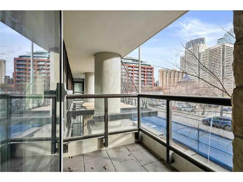 238-222 Riverfront Avenue Sw, Calgary, AB - Outdoor With Exterior