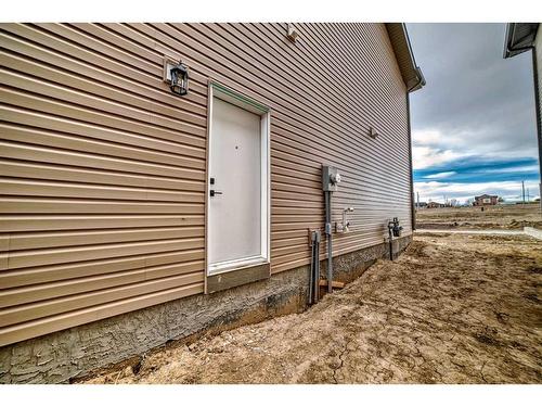 45 Shale Avenue, Cochrane, AB - Outdoor With Exterior