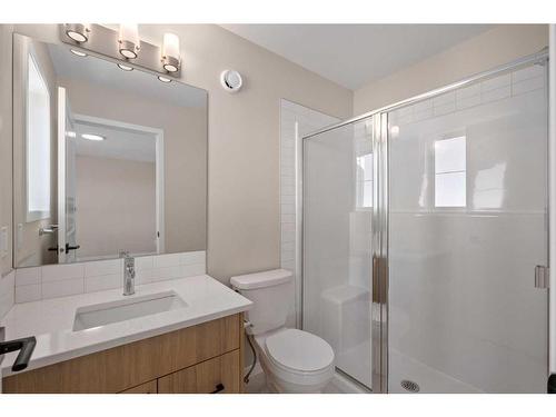 247 Vista Road, Crossfield, AB - Indoor Photo Showing Bathroom