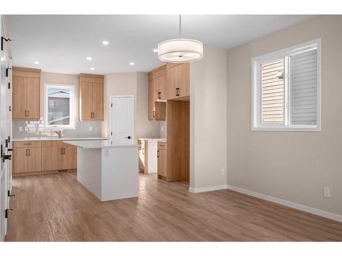 247 Vista Road, Crossfield, AB - Indoor Photo Showing Kitchen