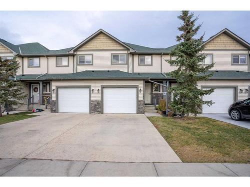 168 Bayside Point Sw, Airdrie, AB - Outdoor With Facade