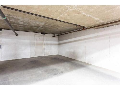 449-8535 Bonaventure Drive Se, Calgary, AB - Indoor Photo Showing Garage