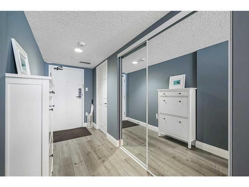 608-1100 8 Avenue Sw, Calgary, AB -  Photo Showing Other Room