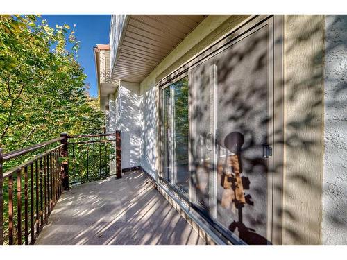 429-723 57 Avenue Sw, Calgary, AB - Outdoor