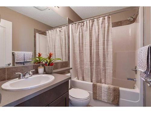 150 Cranford Common Se, Calgary, AB - Indoor Photo Showing Bathroom