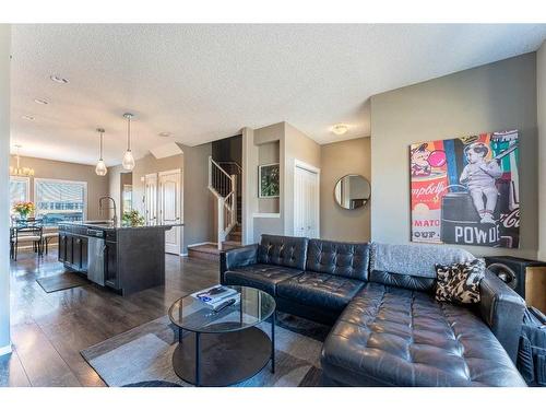 150 Cranford Common Se, Calgary, AB - Indoor Photo Showing Living Room