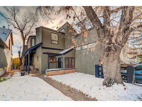 215 2 Avenue Ne, Calgary, AB - Outdoor