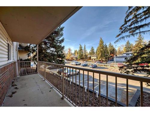 204-3420 50 Street Nw, Calgary, AB - Outdoor With Exterior