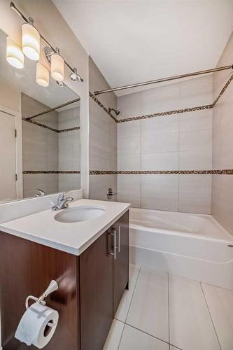 112-15233 1 Street Se, Calgary, AB - Indoor Photo Showing Bathroom