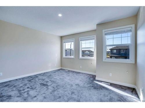 29 Willow Mews, Cochrane, AB - Indoor Photo Showing Other Room