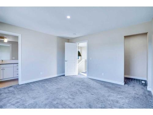 29 Willow Mews, Cochrane, AB - Indoor Photo Showing Other Room