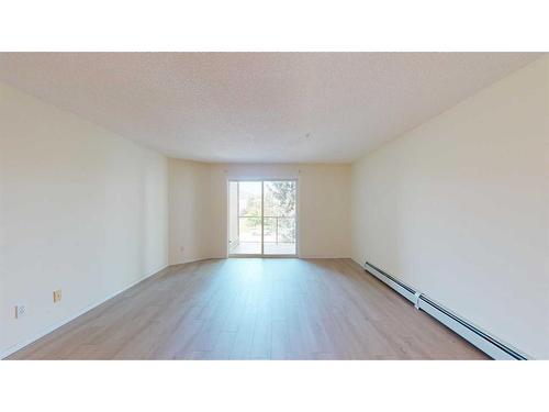 312-4000 Somervale Court Sw, Calgary, AB - Indoor Photo Showing Other Room