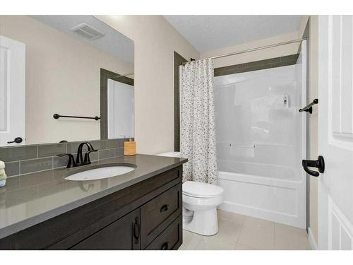 7 Cimarron Estates Manor, Okotoks, AB - Indoor Photo Showing Bathroom