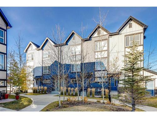 604-15 Evanscrest Park Nw, Calgary, AB - Outdoor With Facade