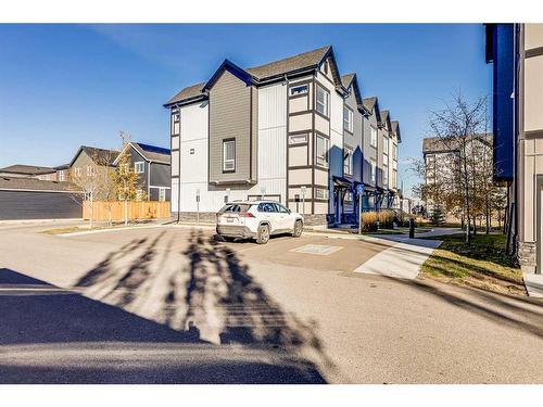 604-15 Evanscrest Park Nw, Calgary, AB - Outdoor