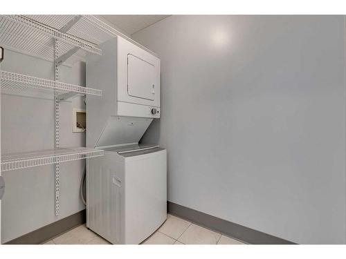 119-2022 Canyon Meadows Drive Se, Calgary, AB - Indoor Photo Showing Laundry Room