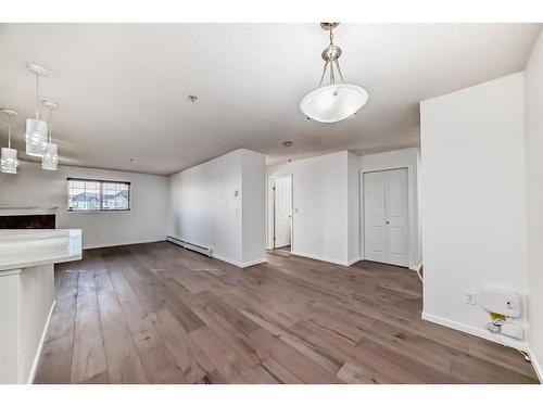 2126-10 Prestwick Bay Se, Calgary, AB - Indoor Photo Showing Other Room