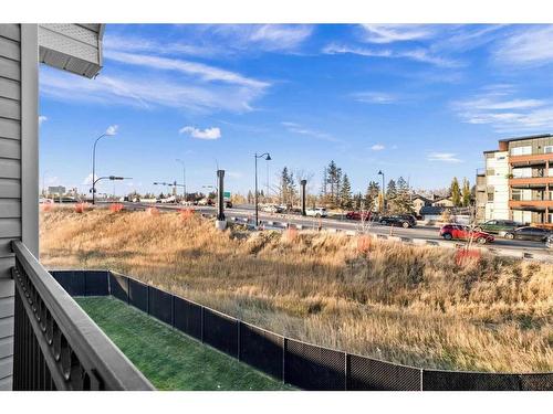 307-2440 34 Avenue Sw, Calgary, AB - Outdoor