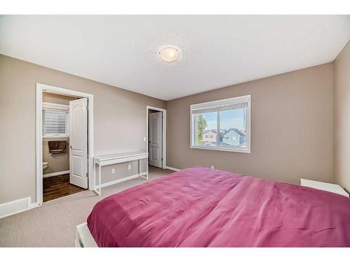 28 Auburn Bay Crescent Se, Calgary, AB - Indoor Photo Showing Bedroom