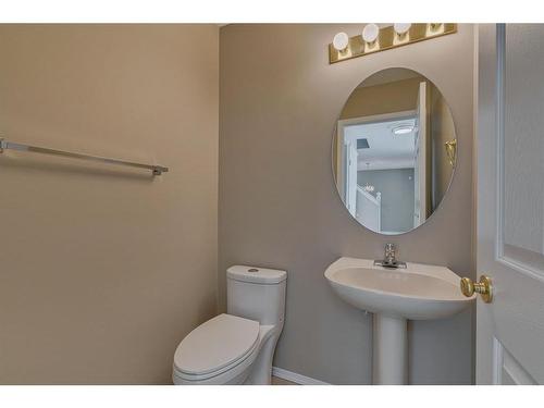 238 Chaparral Court Se, Calgary, AB - Indoor Photo Showing Bathroom