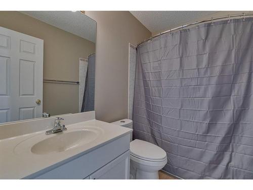 238 Chaparral Court Se, Calgary, AB - Indoor Photo Showing Bathroom