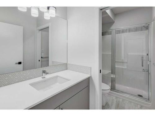 67 Corner Glen Common Ne, Calgary, AB - Indoor Photo Showing Bathroom