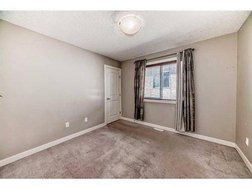 162 Sherwood Hill Nw, Calgary, AB - Indoor Photo Showing Other Room