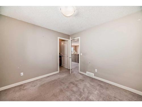 162 Sherwood Hill Nw, Calgary, AB - Indoor Photo Showing Other Room