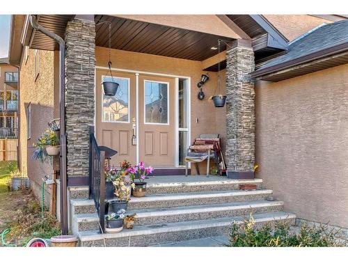 162 Sherwood Hill Nw, Calgary, AB - Outdoor