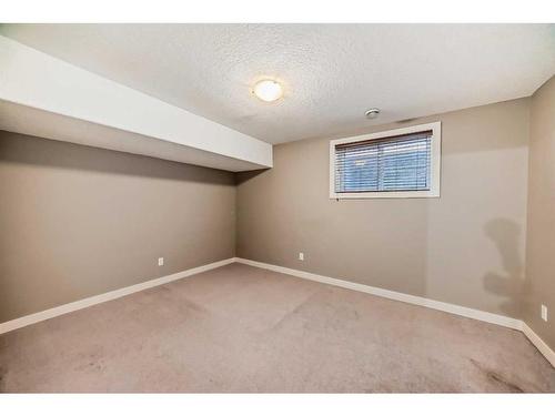 162 Sherwood Hill Nw, Calgary, AB - Indoor Photo Showing Other Room