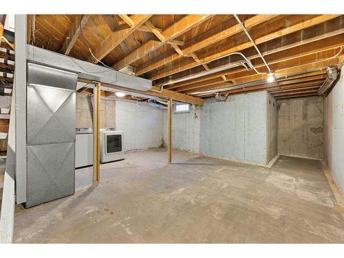 3-6147 Buckthorn Road Nw, Calgary, AB - Indoor Photo Showing Basement