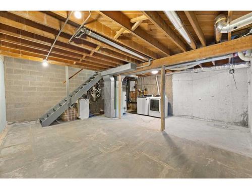 3-6147 Buckthorn Road Nw, Calgary, AB - Indoor Photo Showing Basement