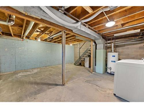 3-6147 Buckthorn Road Nw, Calgary, AB - Indoor Photo Showing Basement