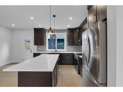 5224 21 Street Sw, Calgary, AB - Indoor Photo Showing Kitchen With Stainless Steel Kitchen With Upgraded Kitchen