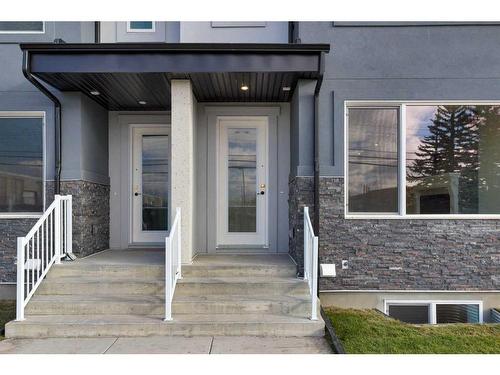 5224 21 Street Sw, Calgary, AB - Outdoor