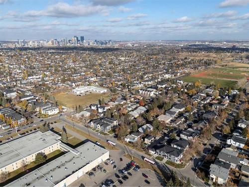 5224 21 Street Sw, Calgary, AB - Outdoor With View