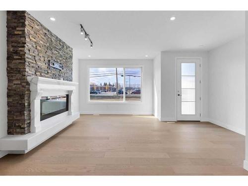 5224 21 Street Sw, Calgary, AB - Indoor Photo Showing Other Room With Fireplace