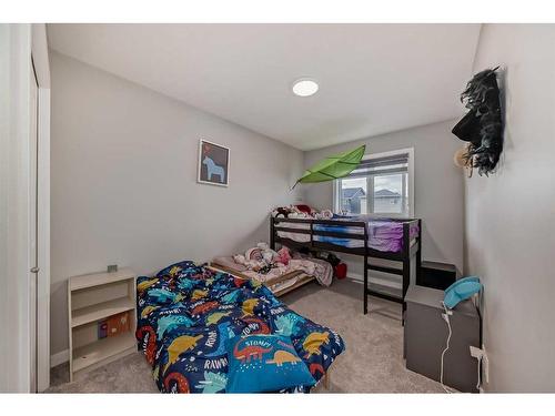 119 Creekstone Drive Sw, Calgary, AB - Indoor Photo Showing Bedroom