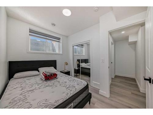 119 Creekstone Drive Sw, Calgary, AB - Indoor Photo Showing Bedroom