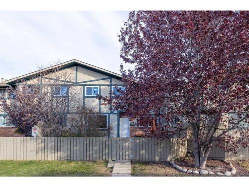 9N-203 Lynnview Road Se, Calgary, AB - Outdoor