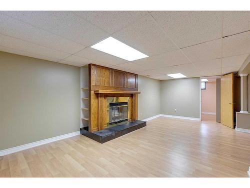 328 Trafford Drive Nw, Calgary, AB - Indoor Photo Showing Basement