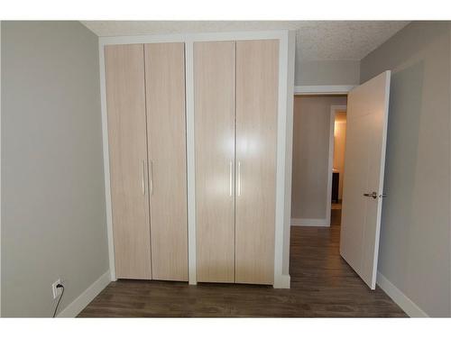 9108-315 Southampton Drive Sw, Calgary, AB - Indoor Photo Showing Other Room